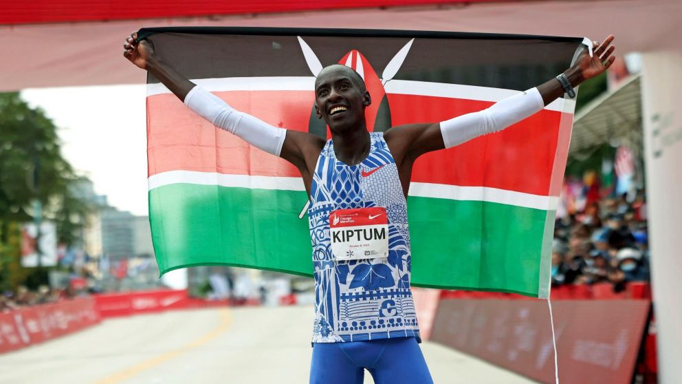 Murió Kelvin Kiptum, el plurimarquista mundial de maratón, en un accidente de tránsito