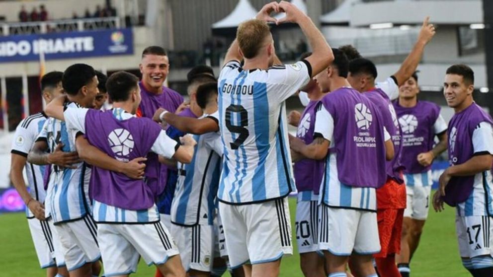 La Selección Argentina de Mascherano clasificó a los Juegos Olímpicos 2024 al vencer a Brasil con gol de Gondou