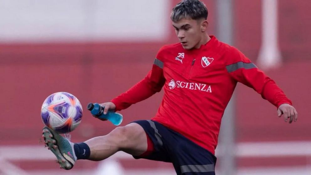 Alivio en Independiente: el juvenil Santiago López renovó su contrato