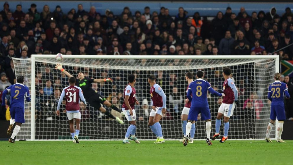 FA Cup: Enzo Fernández le metió un golazo a Dibu Martínez en la victoria de Chelsea ante Aston Villa