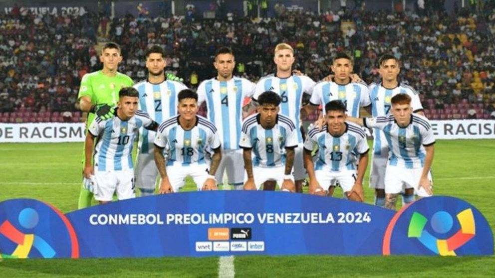 La Argentina de Mascherano se mide con Uruguay, dirigida por Bielsa: hora, TV y posibles formaciones