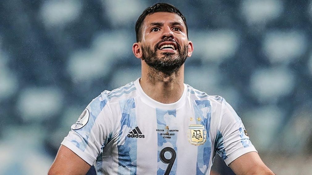 El Kun Agüero se lamentó por el fallecimiento de un jugador de su equipo de Gaming: su conmovedor mensaje