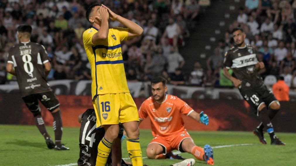 Platense y Boca jugaron un flojo partido y arrancaron la Copa de la Liga Profesional con un empate