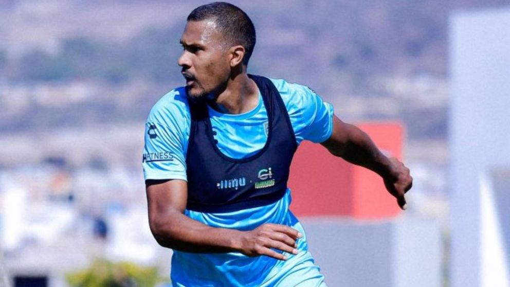 ¡Picante!: La respuesta de Salomón Rondón a un hincha de River en redes sociales