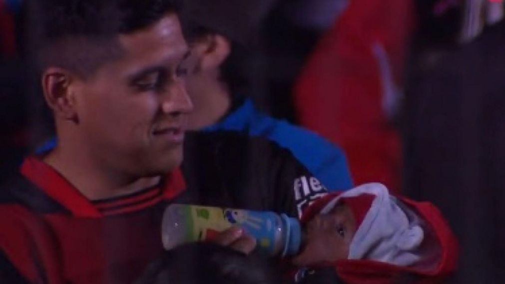 Premios The Best: un hincha de Col�n puede ganar como el fan�tico del a�o