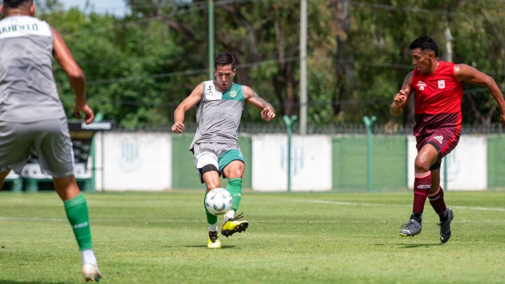 Banfield no pasó del empate con Deportivo Morón