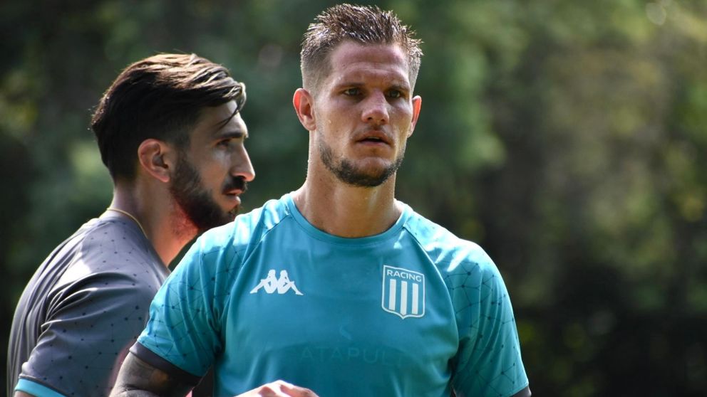 Zuculini fue tajante después de sus primeros entrenamientos en Racing: “No había que pensar…”