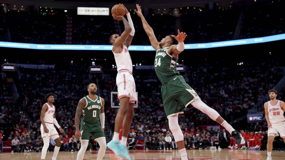 NBA: Milwaukee Bucks cae en visita a Houston Rockets