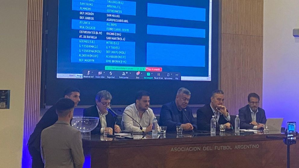 Así quedó conformado el fixture de la Primera Nacional: las dos zonas y la fecha de los clásicos