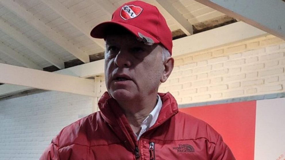 Néstor Grindetti vuela alto y pretende que Independiente compre al Chelsea: sus extravagantes dichos