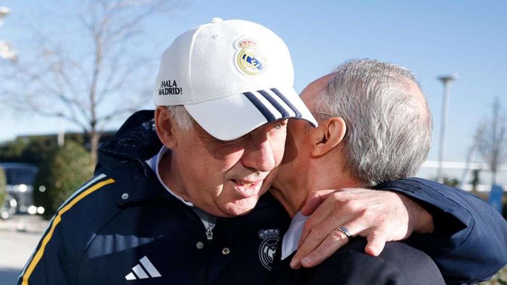Florentino Pérez visitó entrenamiento del Real Madrid y felicitó a Ancelotti por su renovación