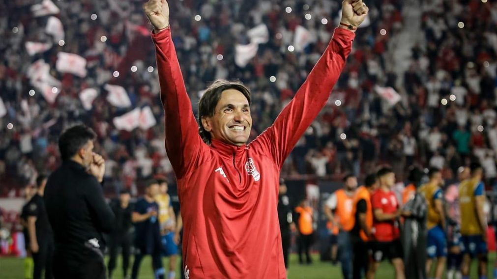 Diego Martínez rescindió su contrato con Huracán y quedó libre para llegar a Boca