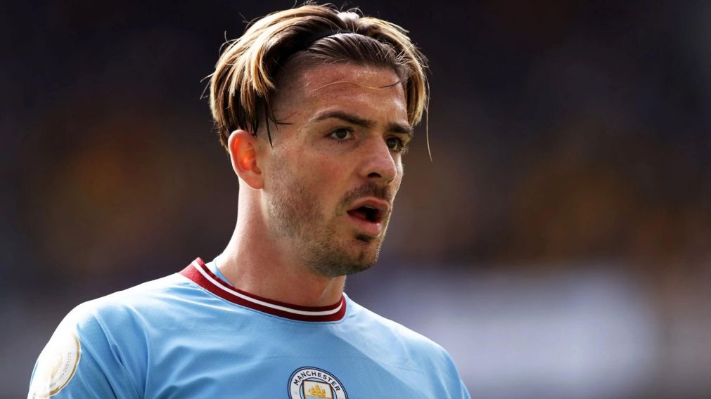 Jack Grealish, futbolista de Manchester City, sufri� un millonario robo en su mansi�n