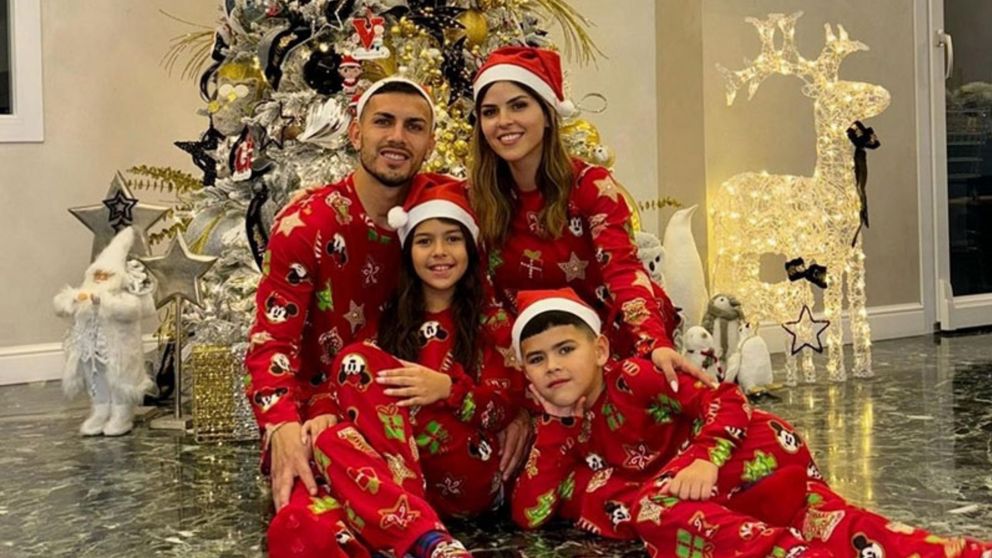 Paredes subió su tierna foto familiar por la Navidad y un comentario sorprendió al mundo entero