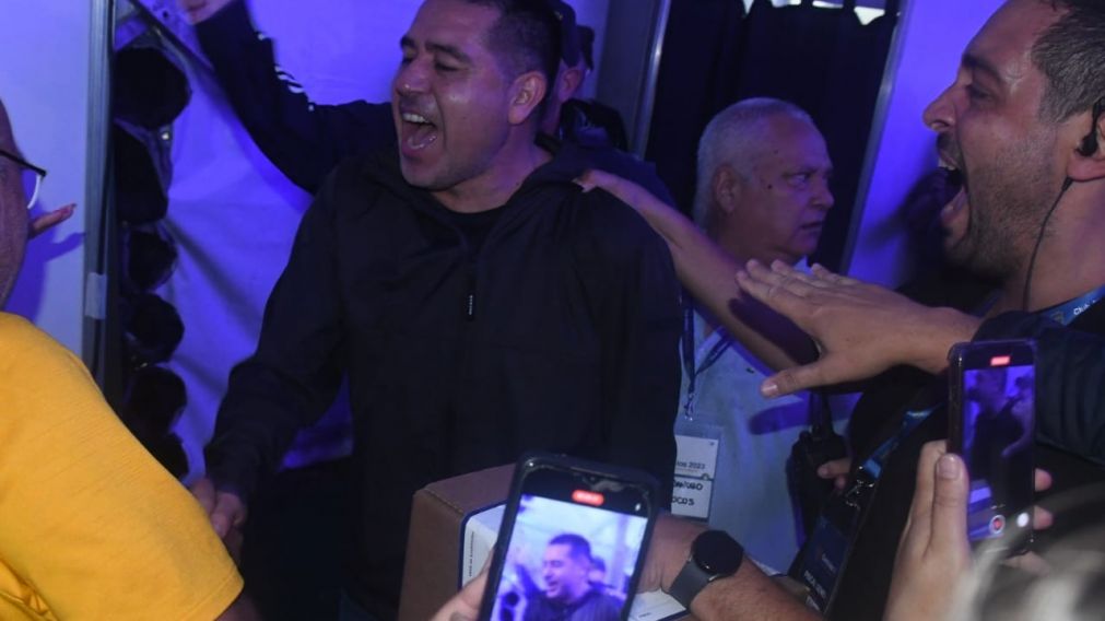 Elecciones en Boca: Riquelme votó y comenzó con la dulce espera