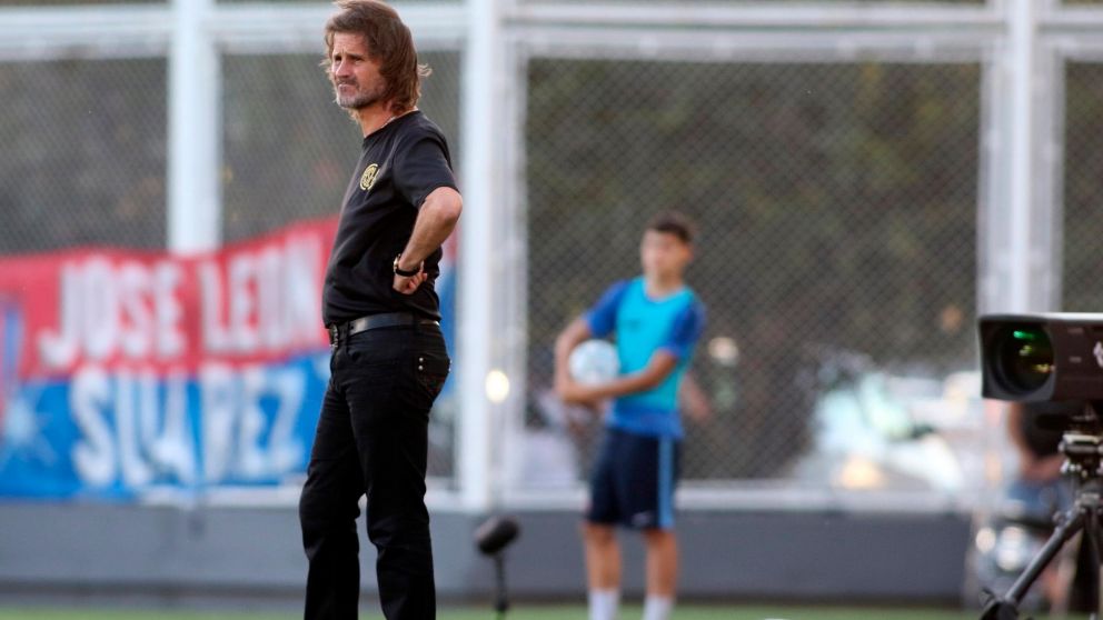 ¡Sufre Insua!: Un gigante de Brasil busca llevarse a una figura de San Lorenzo