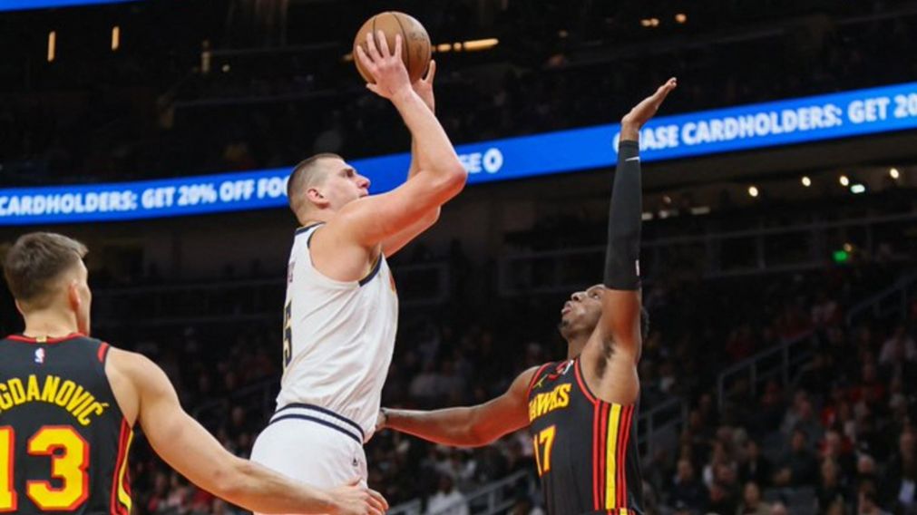 NBA: Denver Nuggets venció a Atlanta Hawks en un partido de alto vuelo