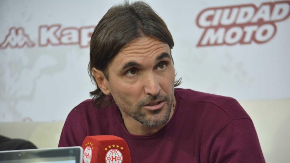 Sonr�e Hurac�n: Garz�n habl� sobre la continuidad de Diego Mart�nez