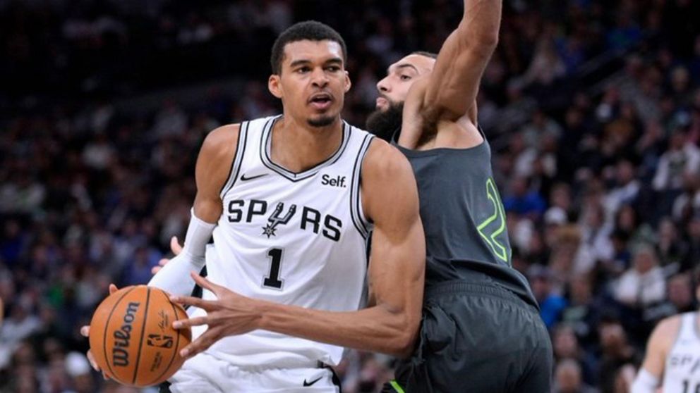 NBA: Minnesota Timberwolves gan� y hundi� m�s a los San Antonio Spurs