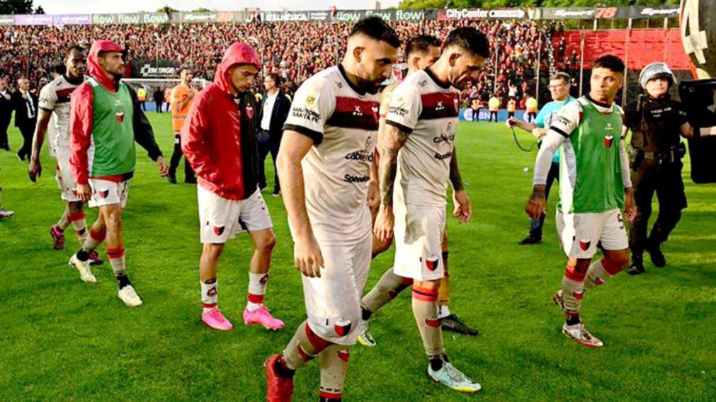 Bombazo: Colón le pidió a la AFA que anule su descenso