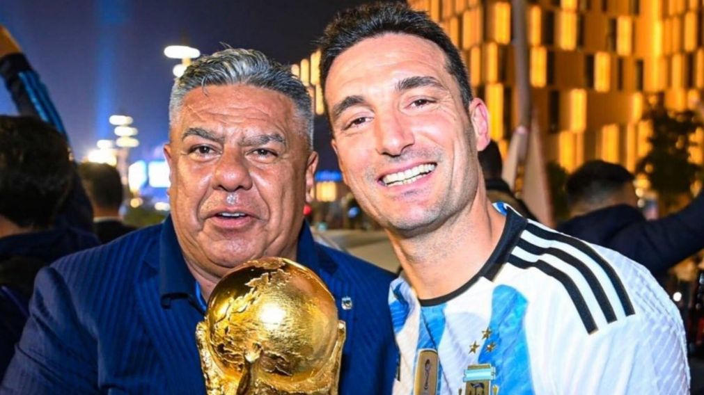 ¡Atención! Chiqui Tapia viajó a Miami para reunirse con Scaloni y definir el futuro de la Selección Argentina