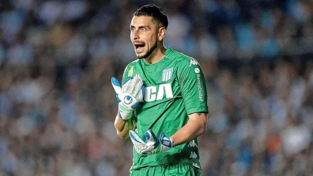Gabriel Arias y su misi�n imposible en Racing: el p�simo r�cord que tiene atajando penales