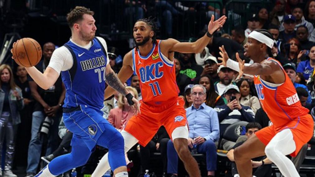 NBA: Oklahoma evita el desastre ante los Mavericks de Doncic en un partido histórico