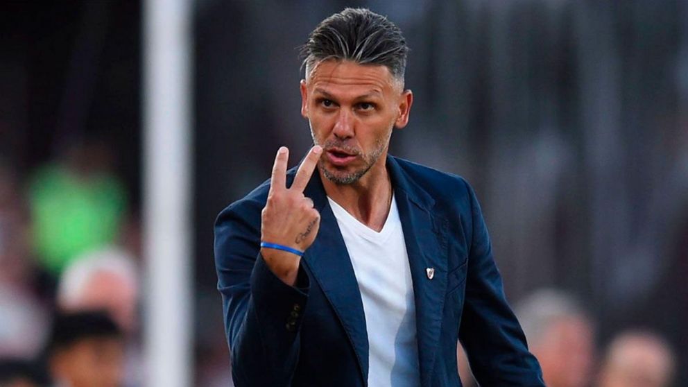 River hoy: Demichelis quiere robarle una figura a Estudiantes de La Plata