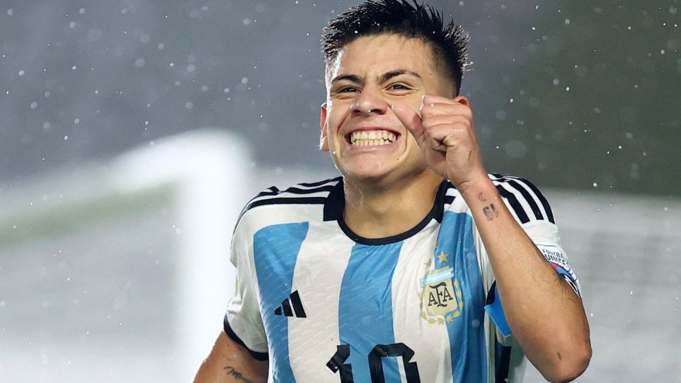 ¡Atención River!: el gigante europeo que sigue los pasos del Diablito Echeverri