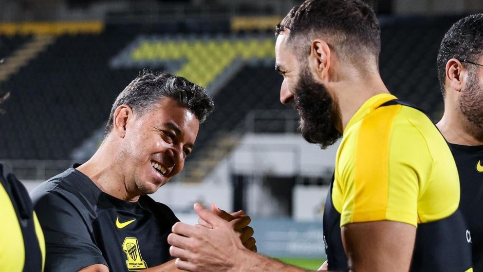 La primera práctica de Gallardo como técnico de Al Ittihad: presentación con el plantel y un emotivo saludo