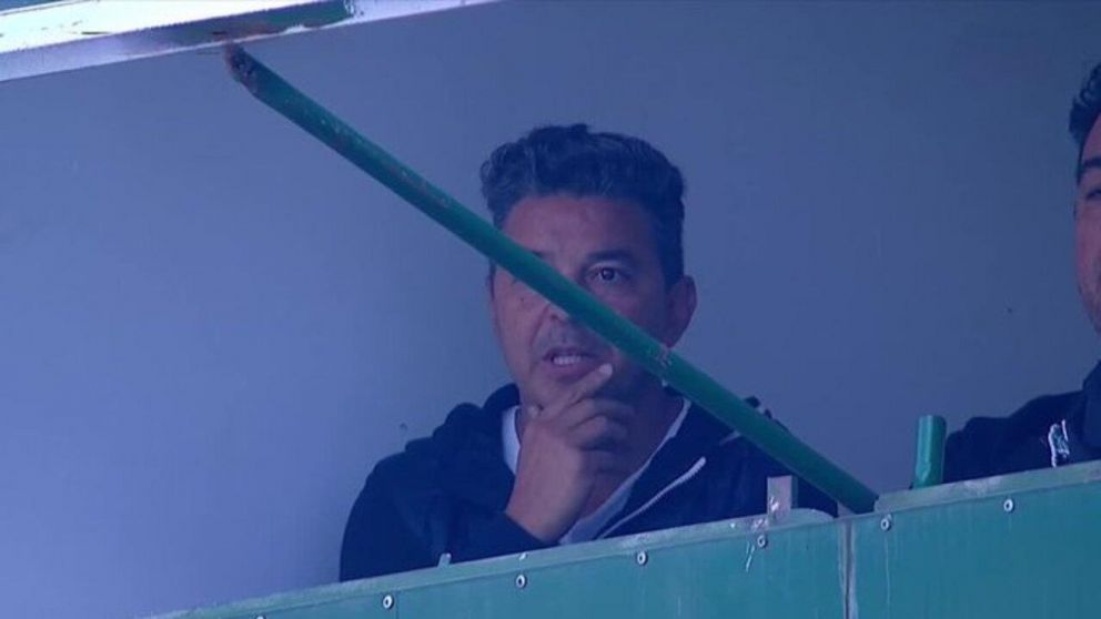 Marcelo Gallardo estuvo en Junín para ver a Sarmiento, donde juega su hijo Nahuel