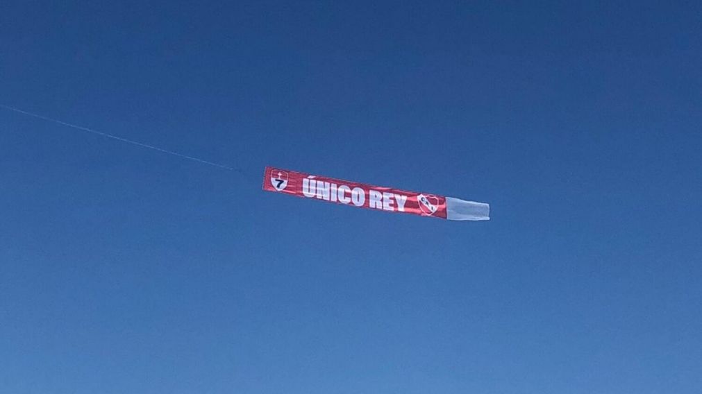 Independiente se burla de Boca tras perder la final de la Libertadores: el picante mensaje desde un avión
