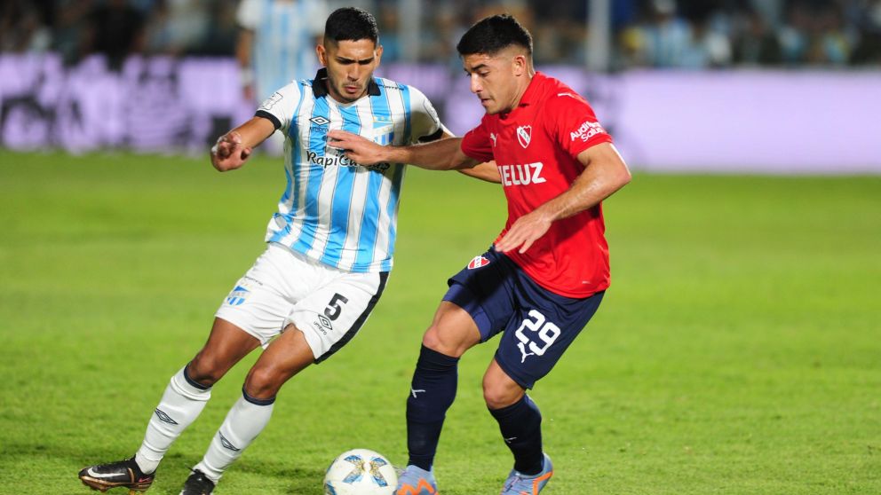 Con un gol agónico, Independiente ganó 2 a 1 frente a Atlético Tucumán y sueña con la Copa de la Liga