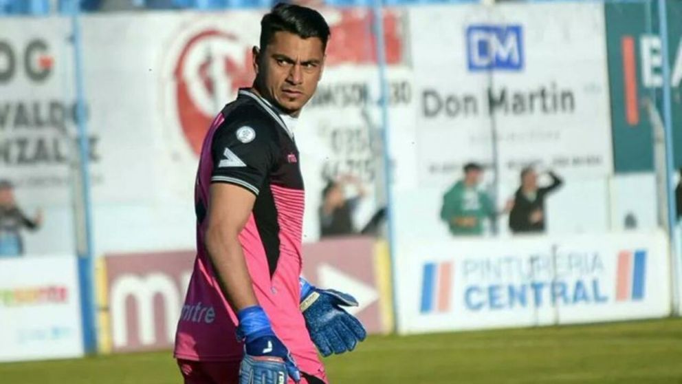 Brian Olivera, el agredido arquero de Gimnasia de Mendoza, habló a horas del partido con Quilmes: "el fútbol está sucio"