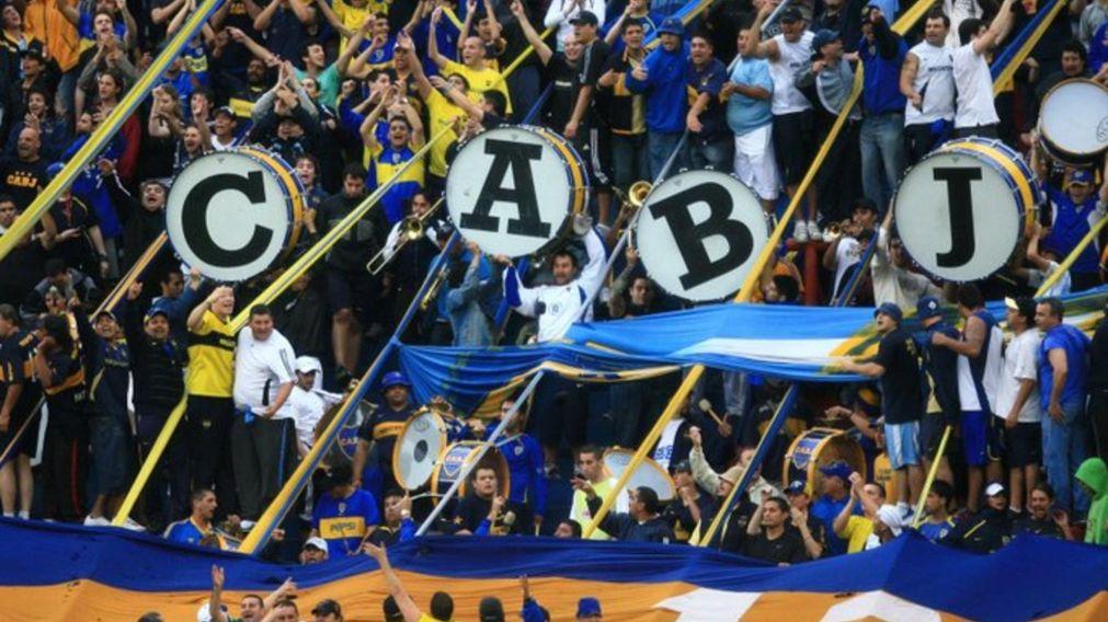 Flavio Azzaro advirtió que La 12 irá a buscar a la barra del Fluminense tras la violenta agresión a los hinchas de Boca