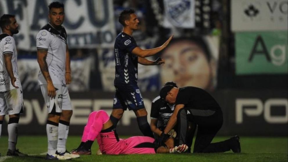 Quilmes fue sancionado y el partido ante Gimnasia de Mendoza ya tiene fecha de continuación