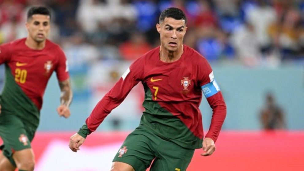 Cristiano Ronaldo tuvo una peculiar reacción al octavo Balón de Oro de Lionel Messi: el curioso comentario