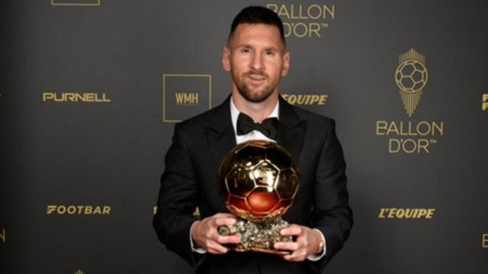 Lionel Messi ganó el octavo Balón de Oro y el PSG hizo un curioso posteo