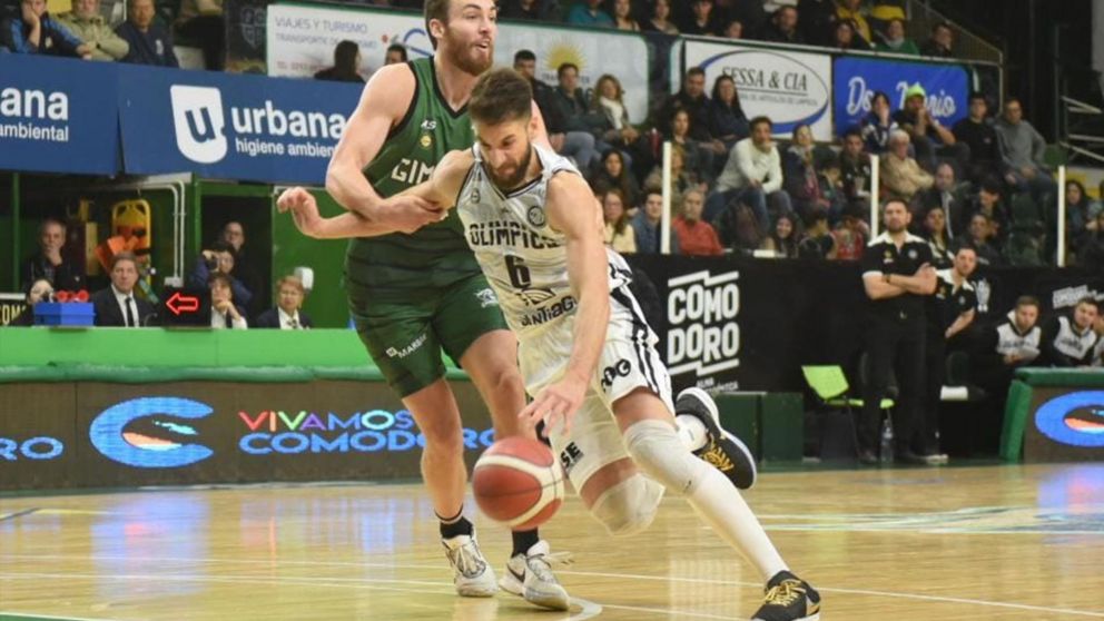 LNB: Ciclista Olímpico de La Banda se hace fuerte en Comodoro Rivadavia y recupera la punta