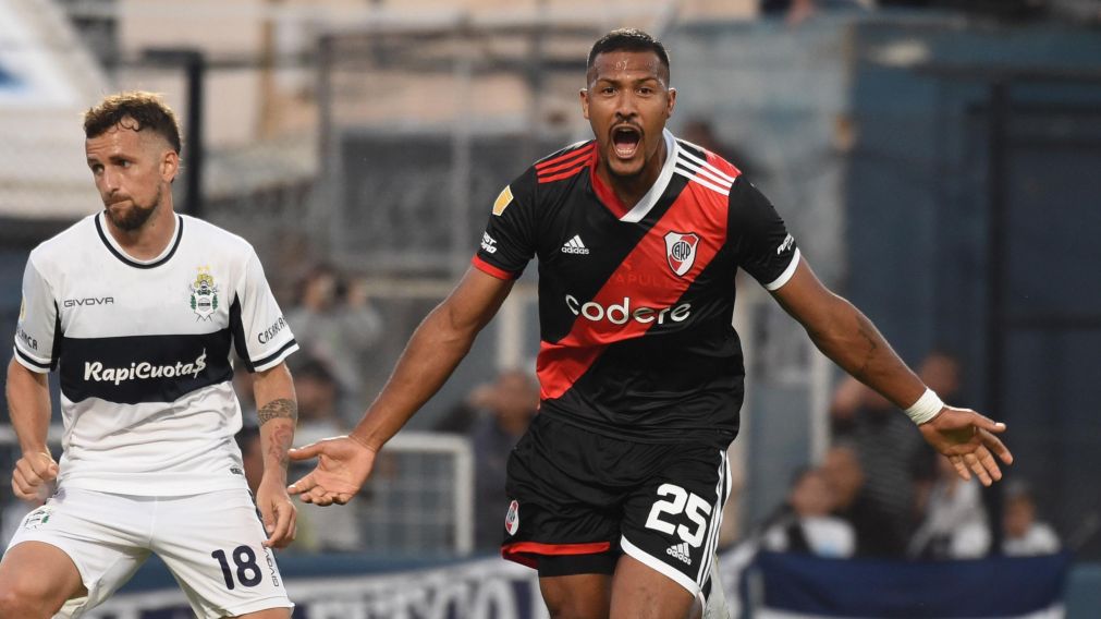 ¡River festejó en el Bosque!: lo dio vuelta en una ráfaga y derrotó a Gimnasia