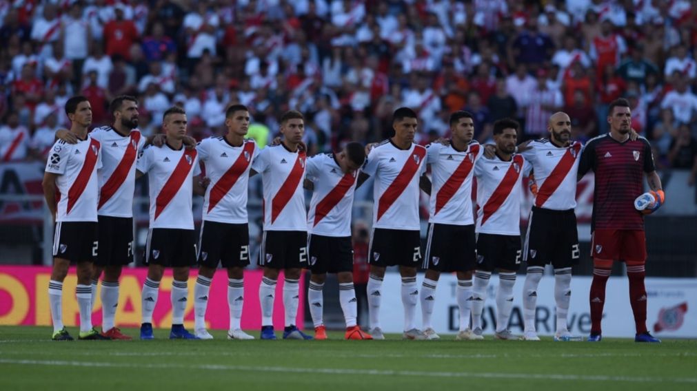 El ex River que juega en Europa que estuvo cerca de volver al Millonario en el último mercado