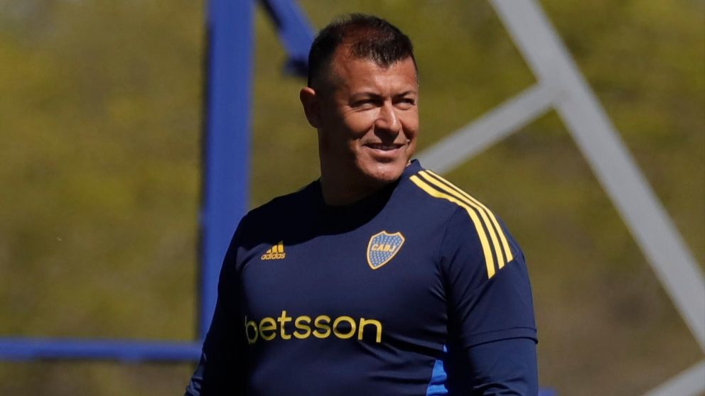 Sonríe Almirón: la buena noticia en Boca de cara a la final de la Copa Libertadores