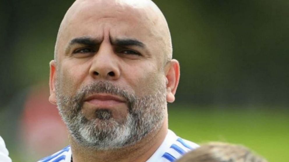 Chicho Serna habló de todo: El futuro de Almirón en Boca y el correctivo para Barco