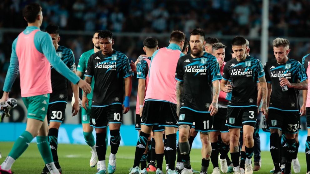 Racing, impotente y perjudicado por Darío Herrera, sumó otra nueva frustración: perdió con Platense