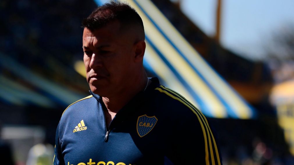 Jorge Almirón apuntó contra el árbitro Andrés Merlos tras la derrota de Boca: "En todos lados salió que es hincha de River"