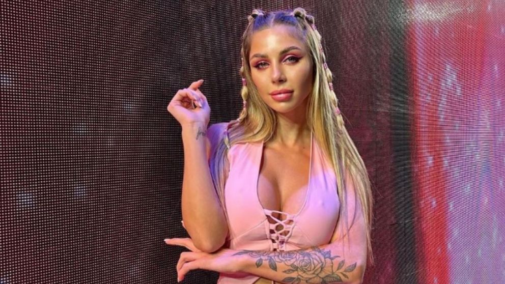 El sensual outfit de Romina Malaspina para la cumbia en el "Bailando 2023" que hizo estremecer Instagram