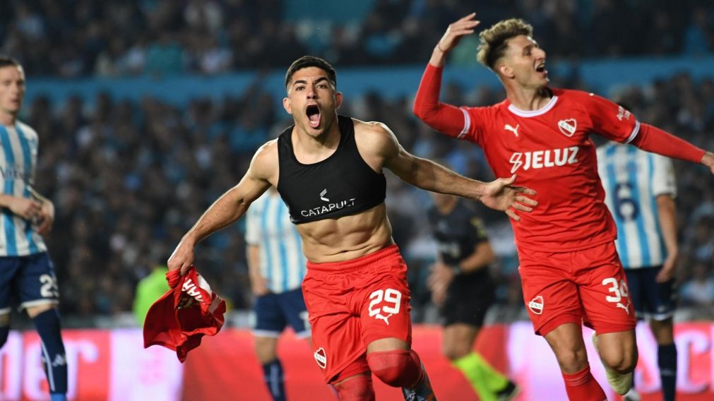 Independiente venció a Racing por la Copa de la Liga Profesional y le dio un golpazo ante su gente