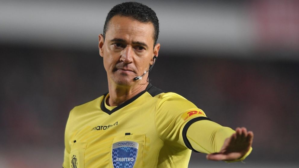 Wilmar Roldán, el árbitro que volverá a dirigir una semifinal entre Boca y Palmeiras por la Copa Libertadores