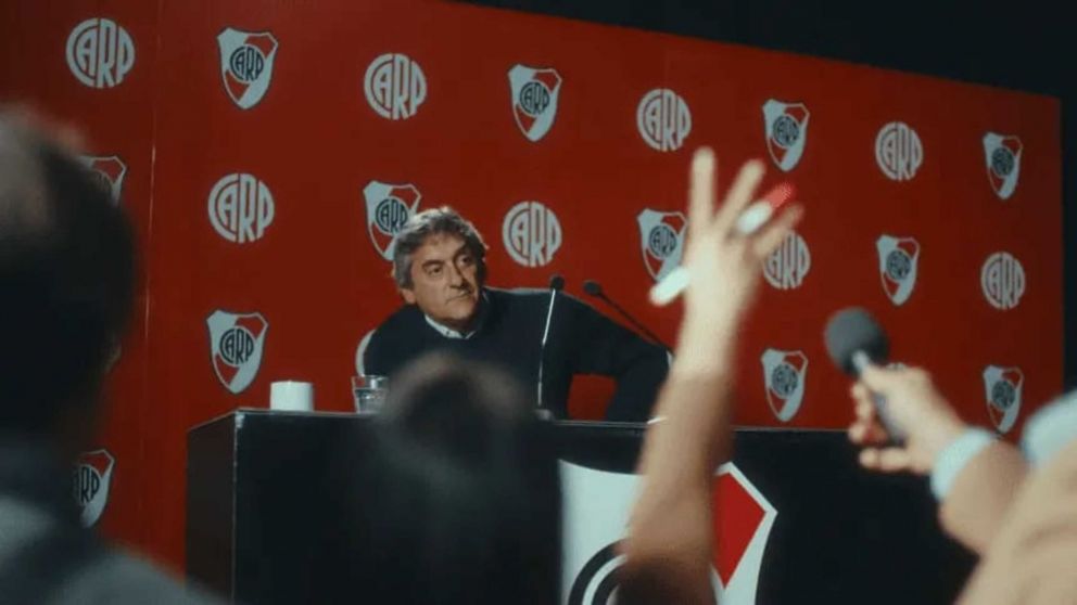 EA Sports FC 24: El espectacular anuncio de River en redes con Enzo Francescoli