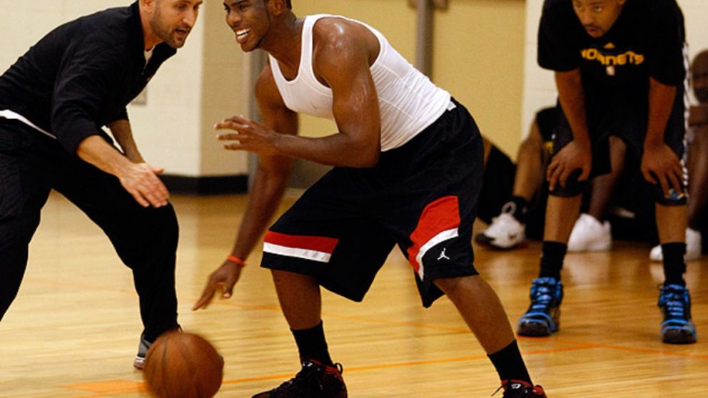 El fen�meno de la serie Los Angeles "Lakers: Tiempo de ganar" en primera persona: Idan Ravin, el "creador" de Magic Johnson